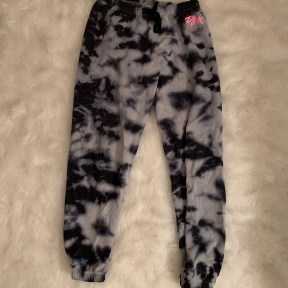 PINK Victoria's Secret Pants - Victoria secrets pink banded bottom sweats PINK Victoria's Secret Pants - Victoria secrets pink banded bottom sweats